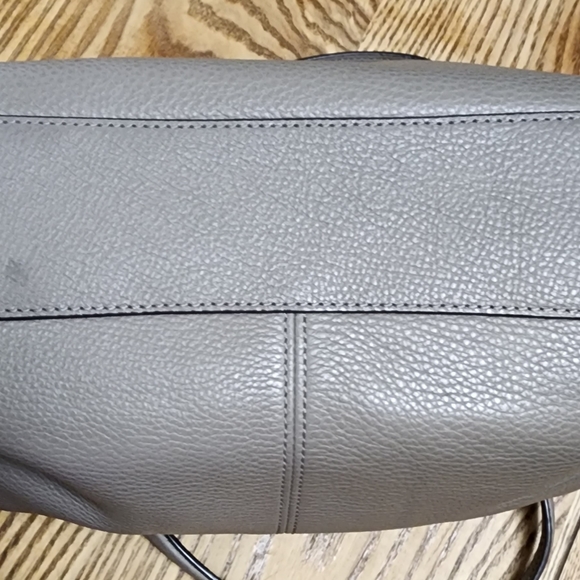 Coach Kelsey Satchel -Putty/Khaki pebble texture - Picture 6 of 8